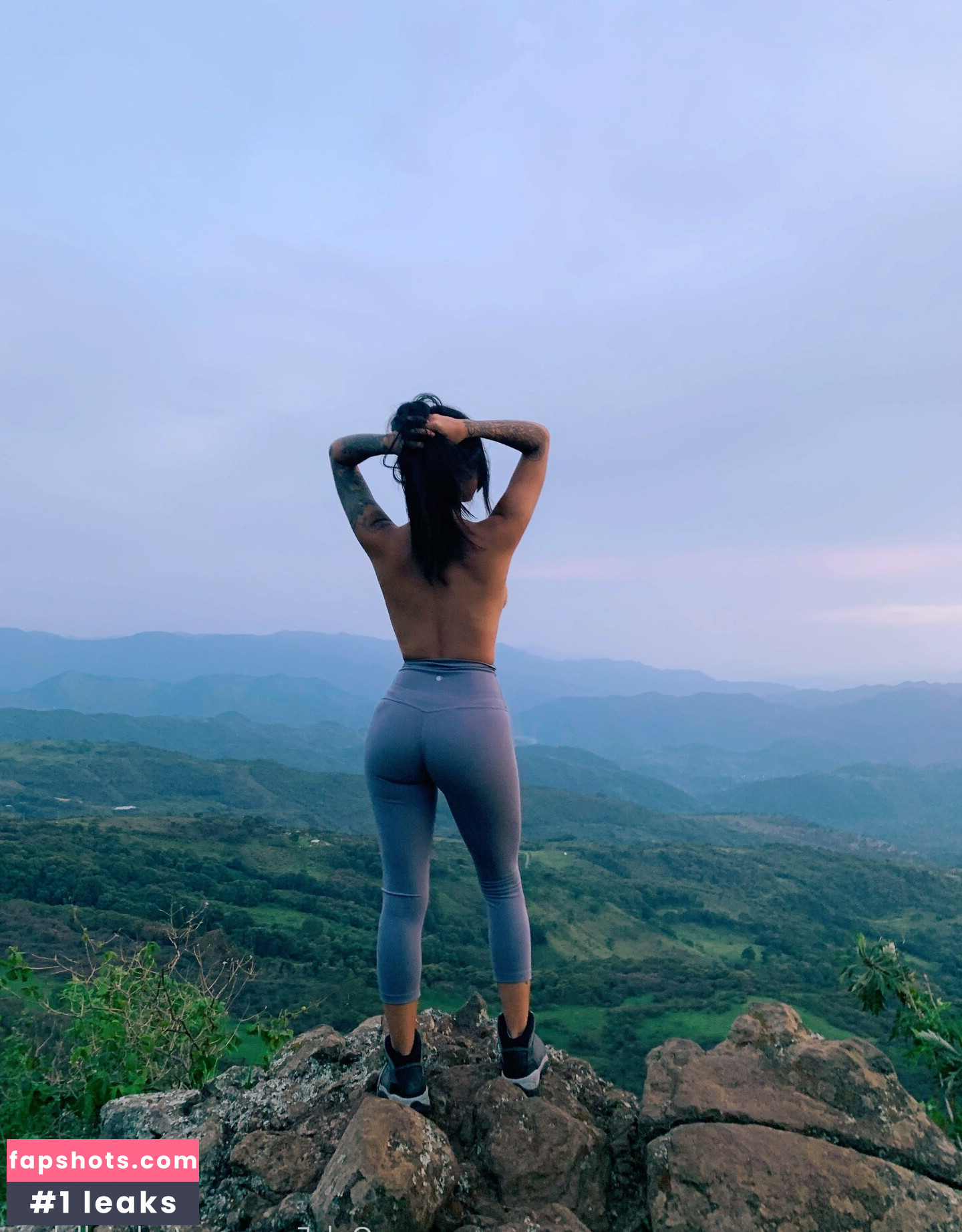 libeluna gallery photo #25