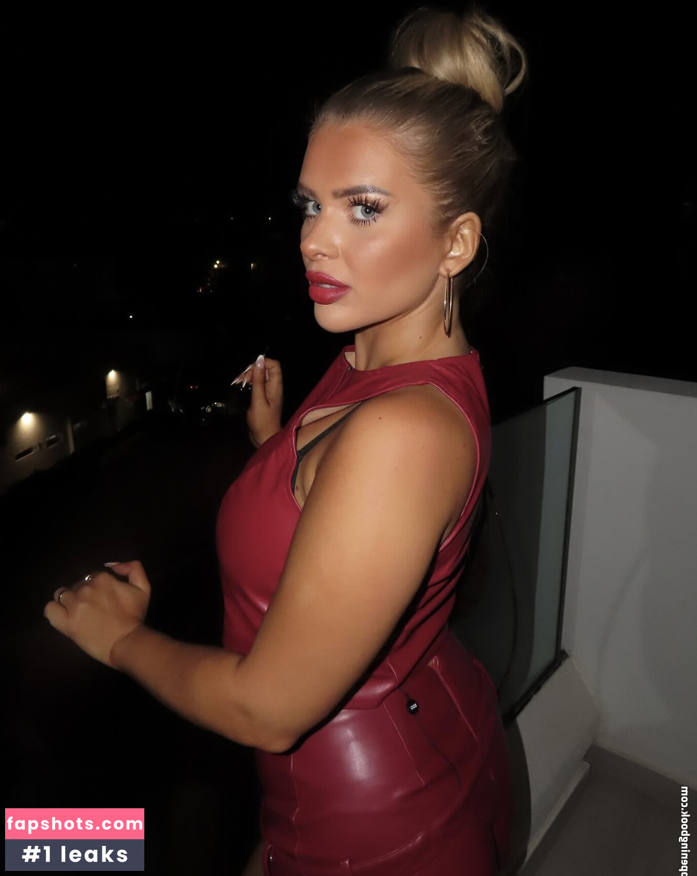 Liberty Poole gallery photo #13