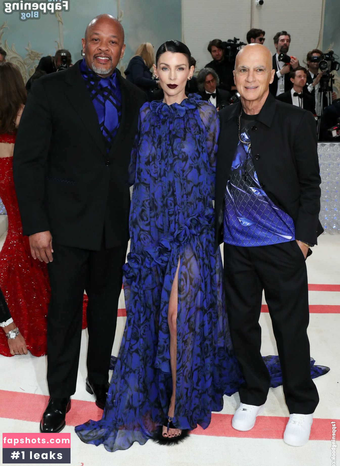 Liberty Ross nude babe gallery