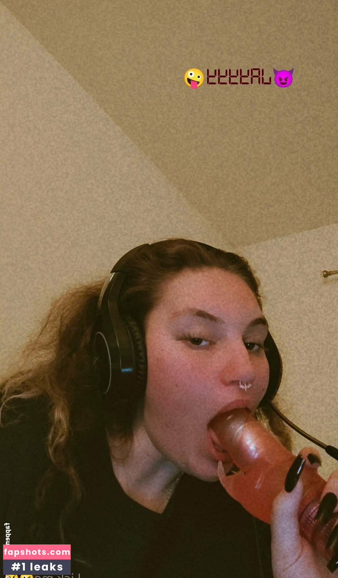 lick_me_lala gallery photo #11