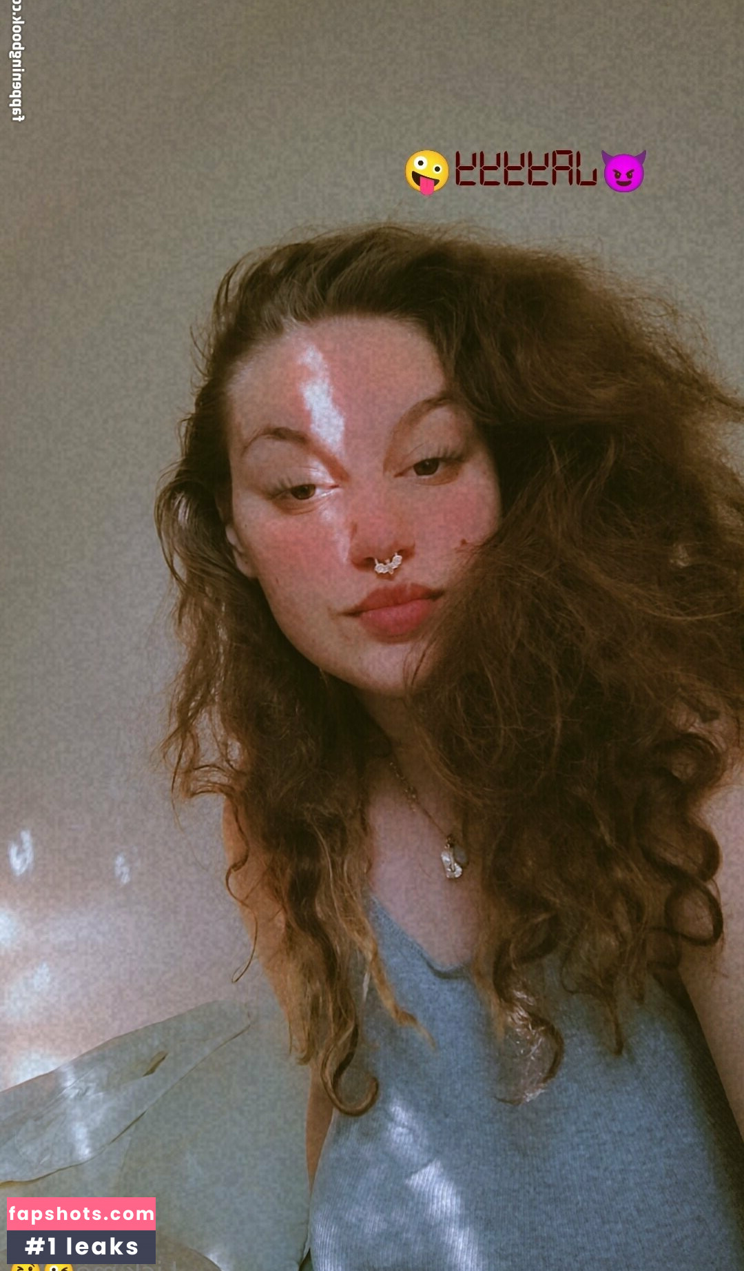 lick_me_lala gallery photo #12