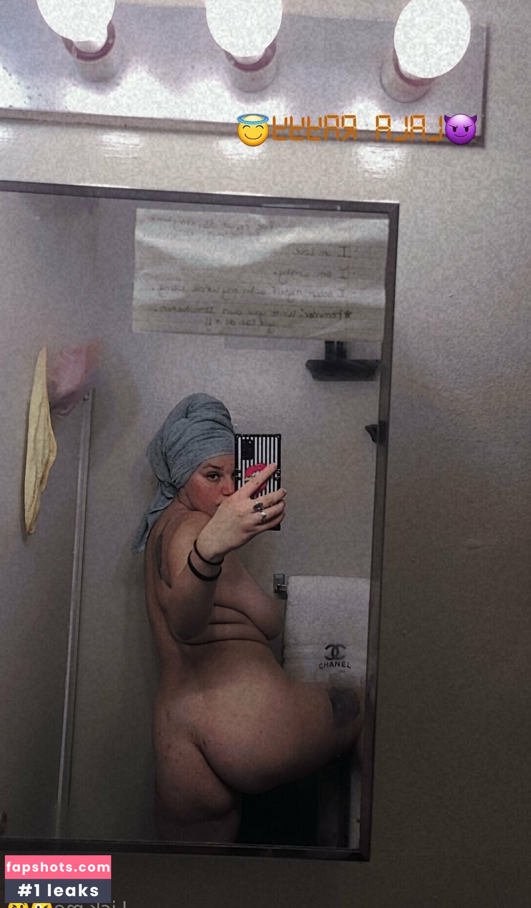 lick_me_lala nude babe gallery