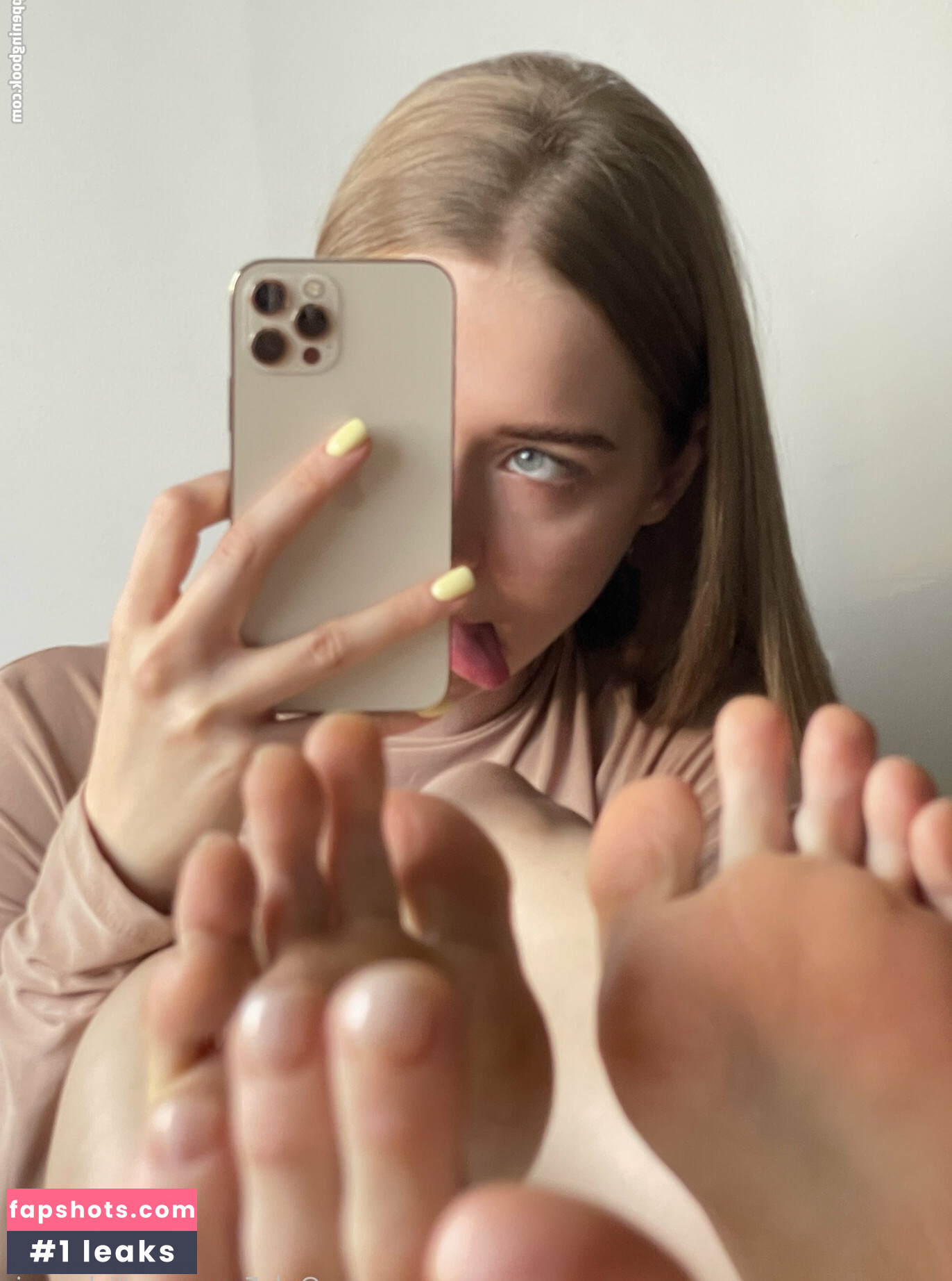 lickmypic gallery photo #11