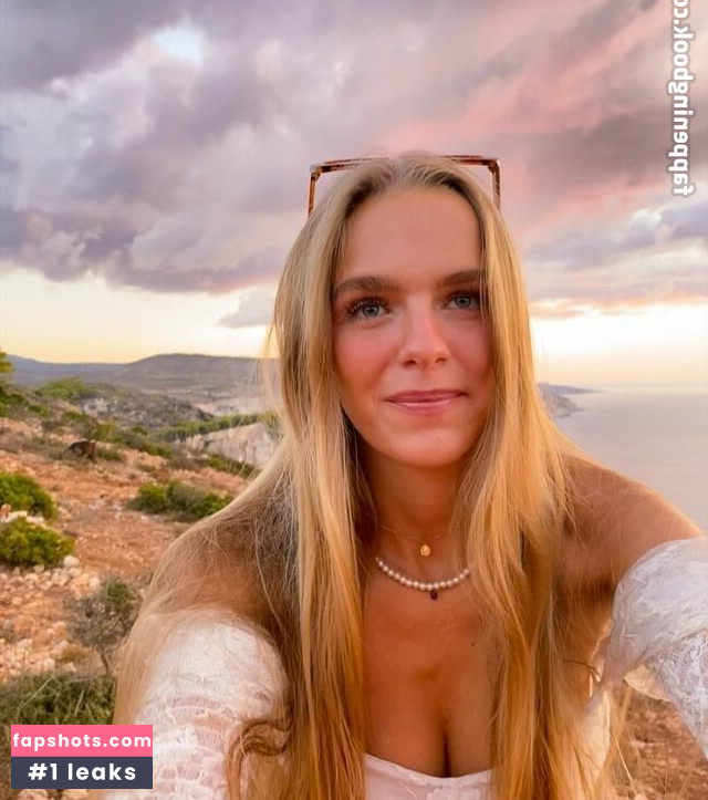 Lies Zhara Nude Leaks OnlyFans Photos #92 - Fapshots