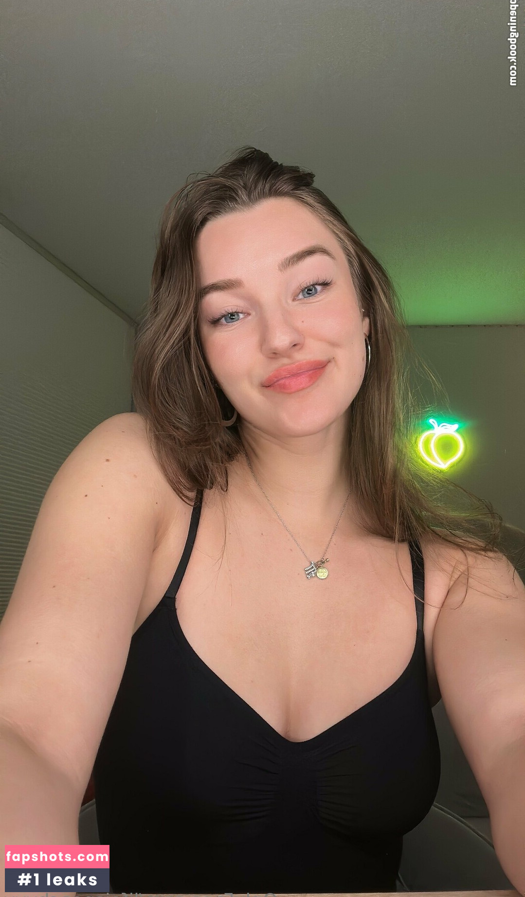 lifeispeachyyy gallery photo #14