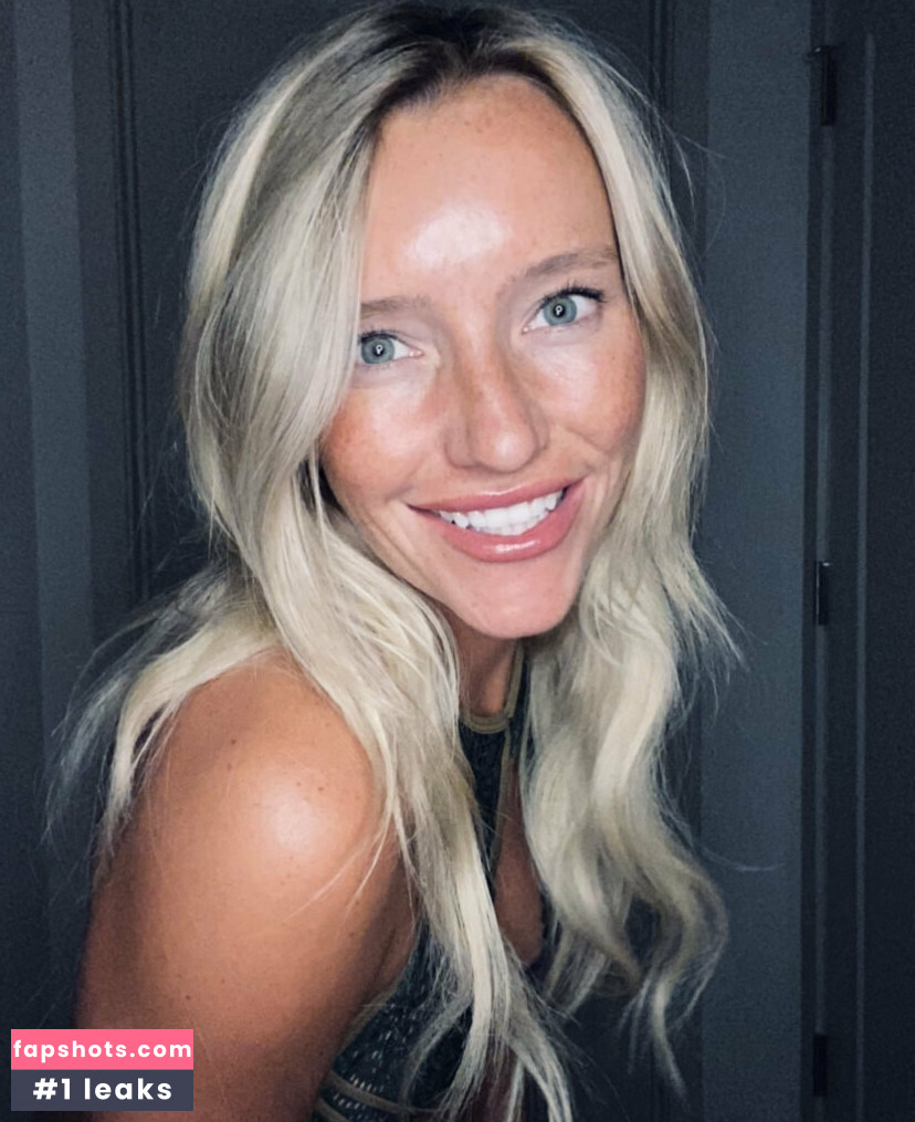 Lifewithallie.white gallery photo #3