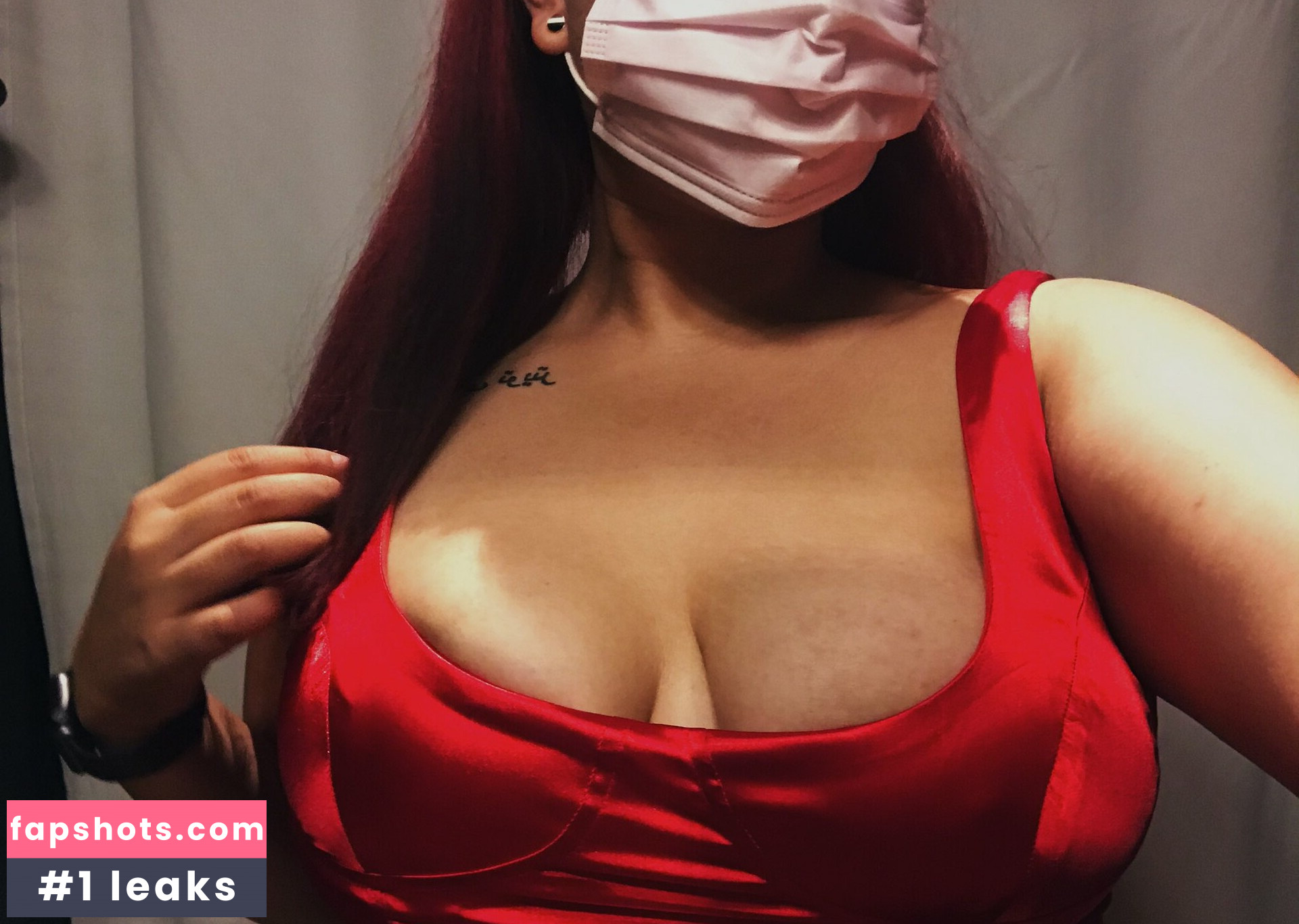 Lightnesss gallery photo #26