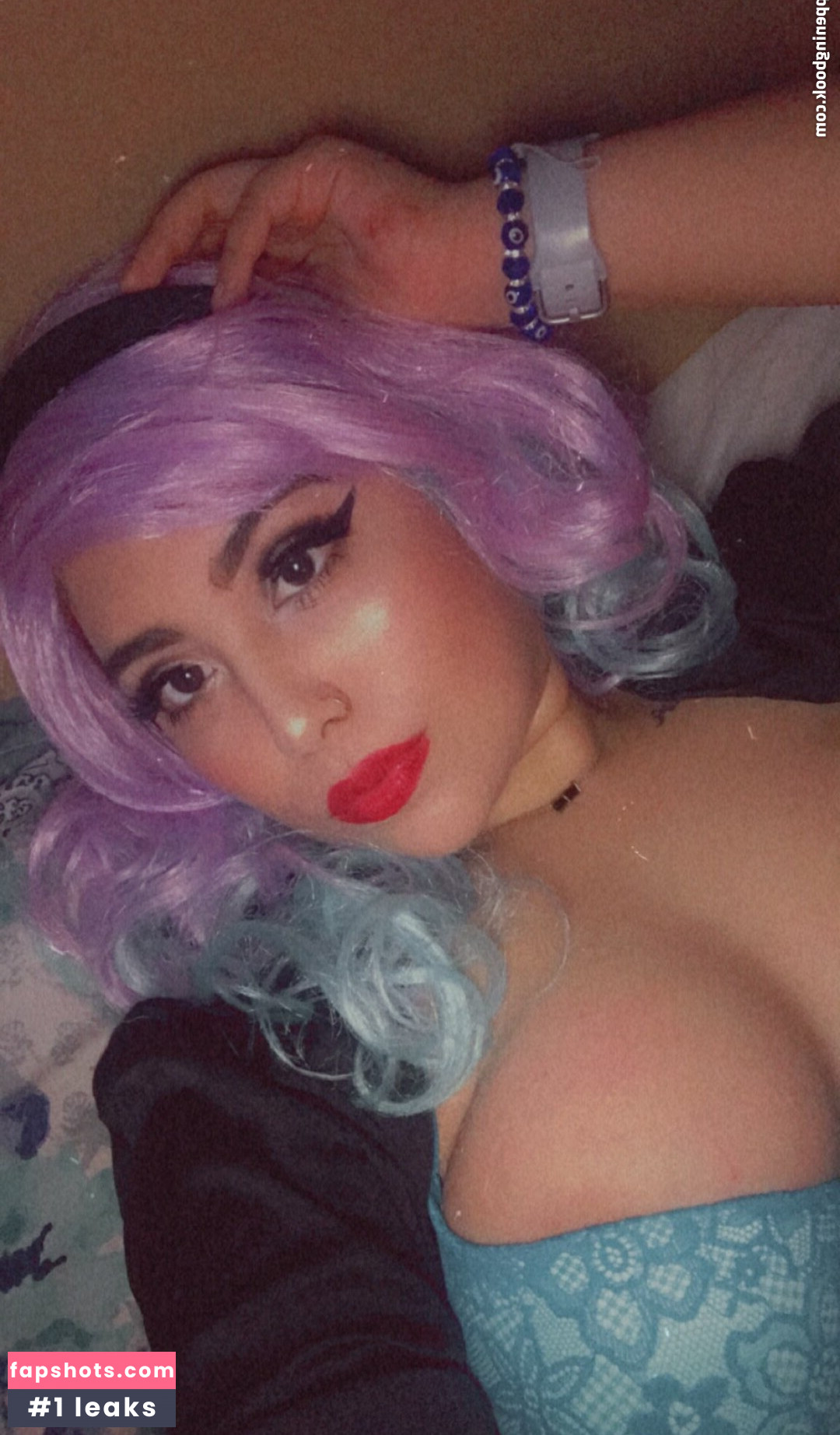 Lightnesss gallery photo #30