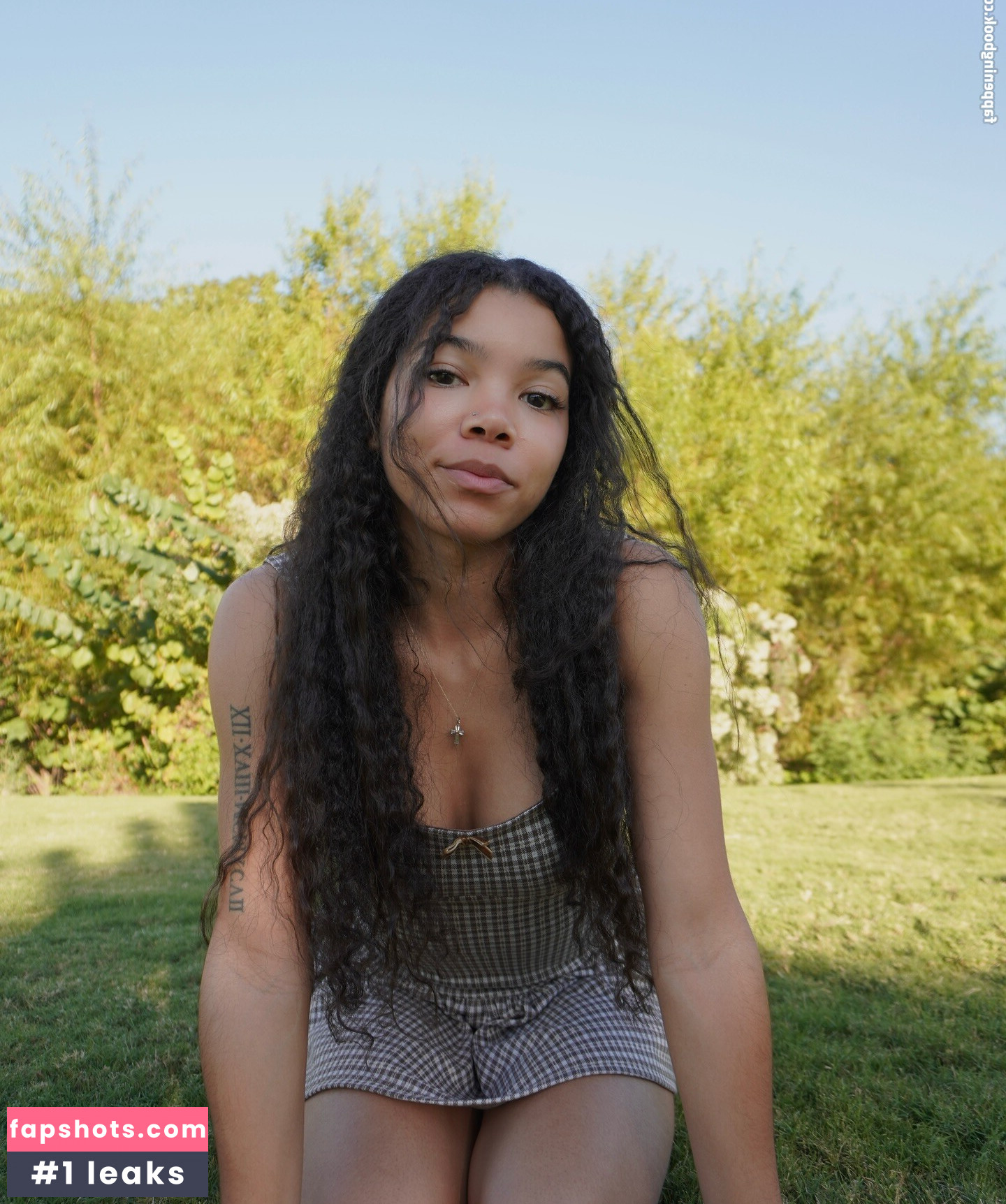 lightskin gallery photo #205