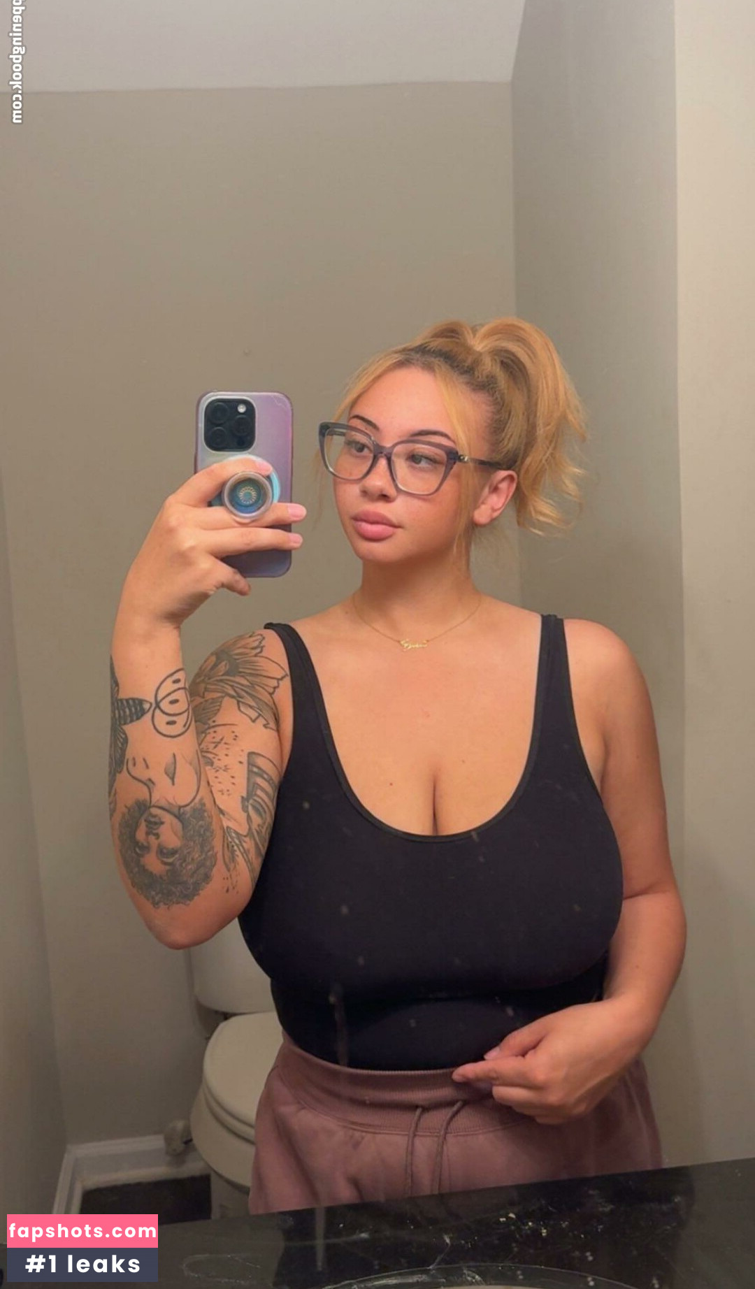 lightskin gallery photo #207