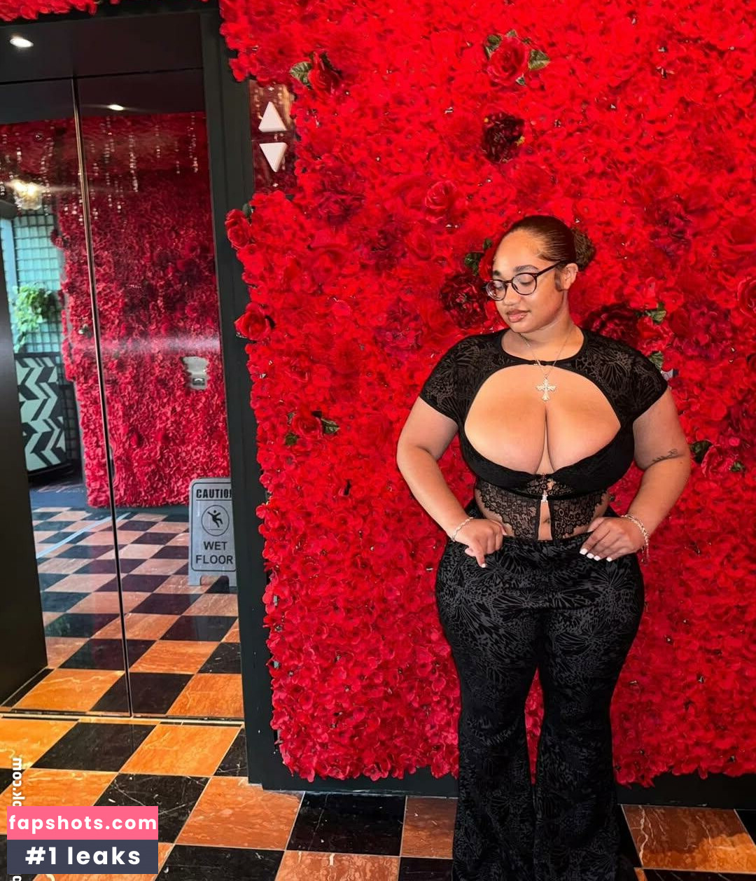 lightskin gallery photo #232