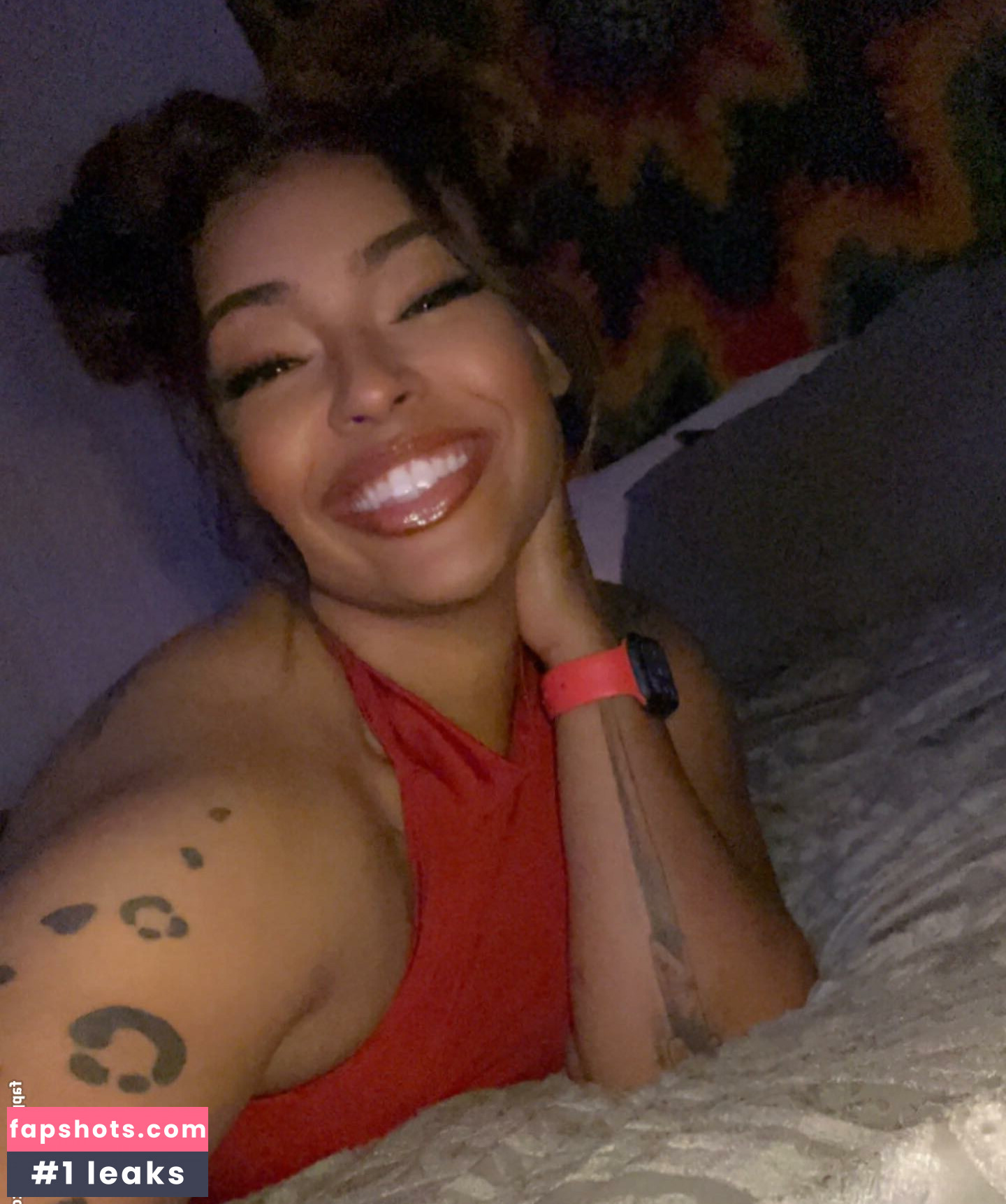 lightskin gallery photo #331