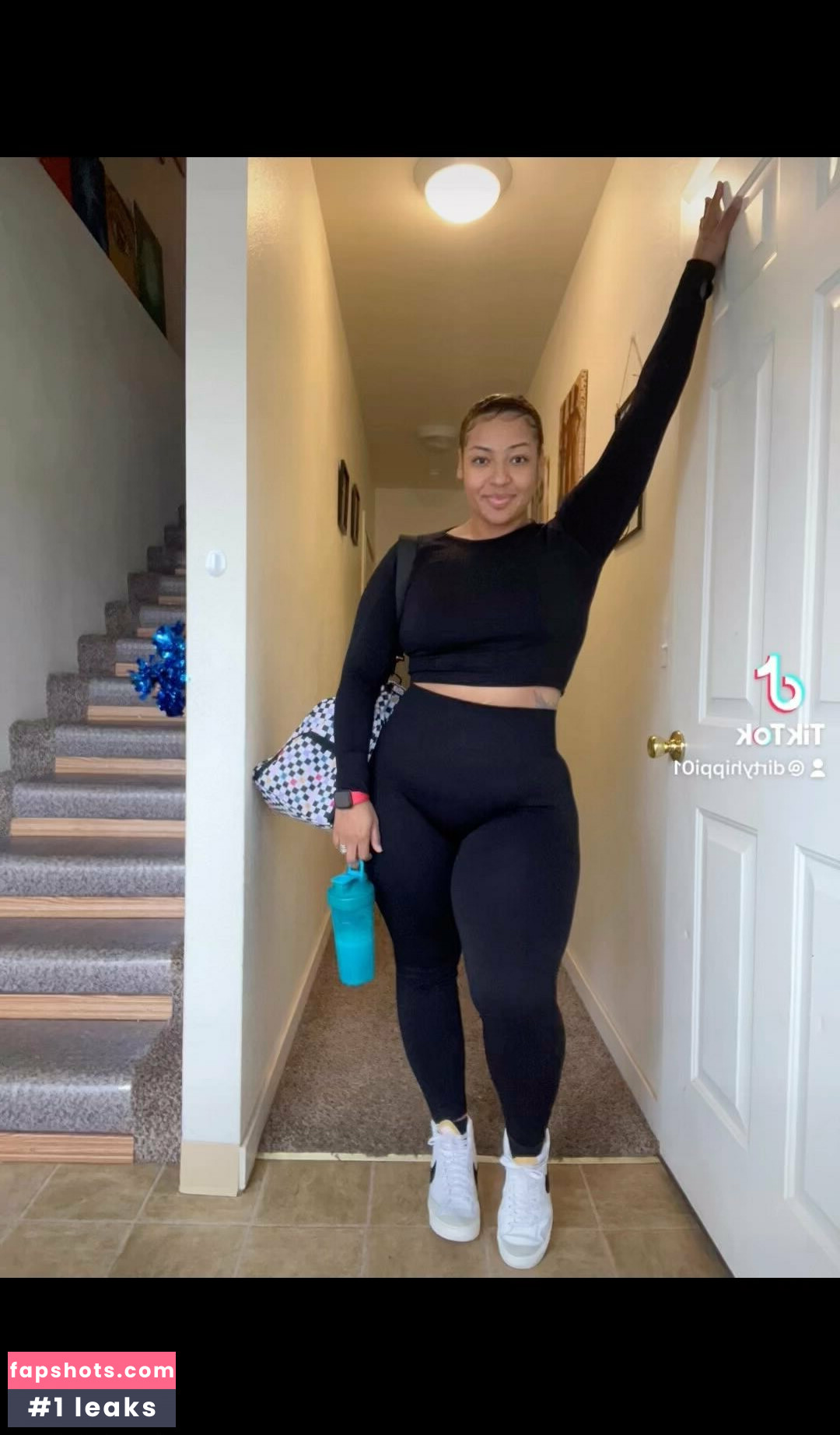 lightskin gallery photo #340