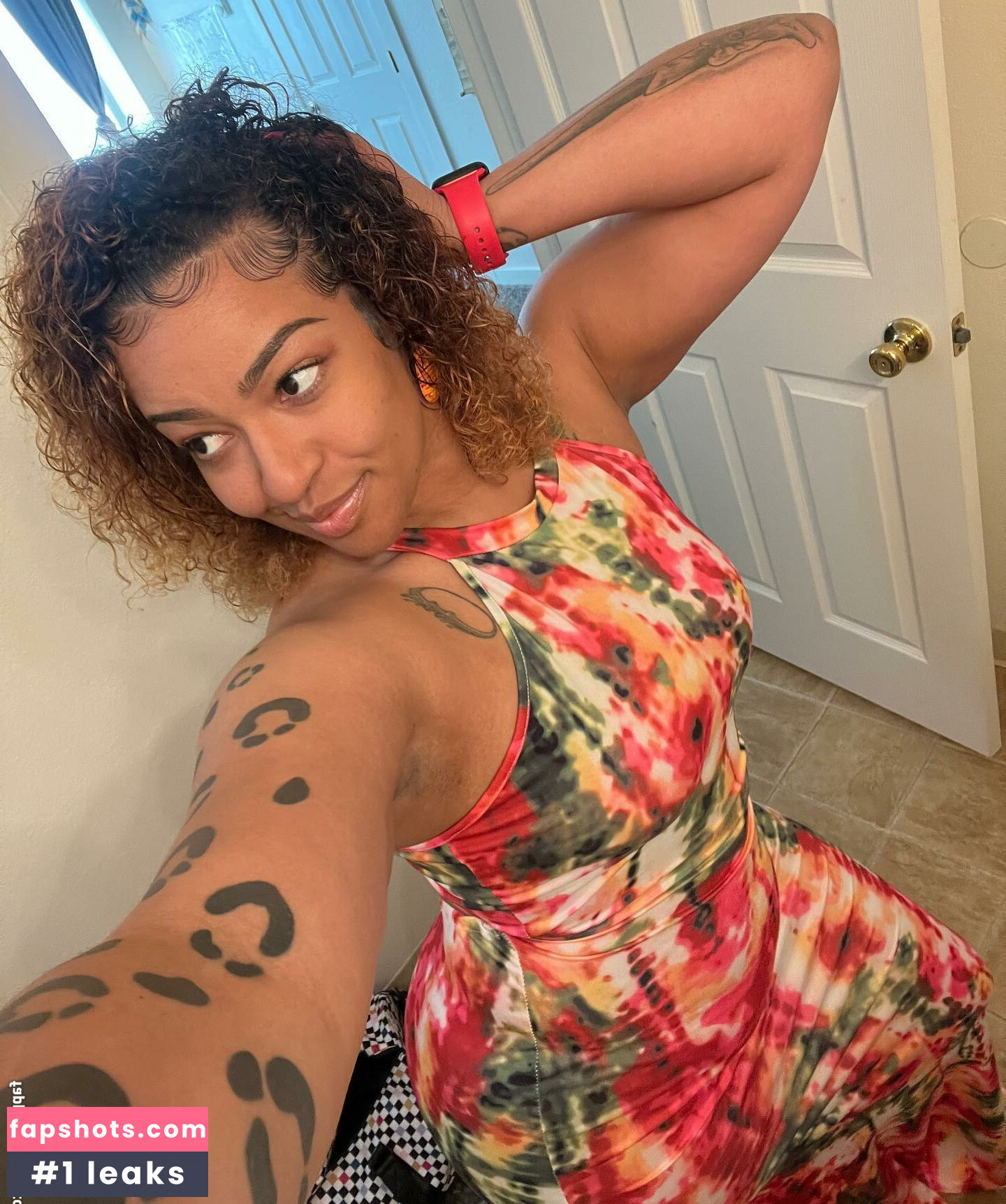 lightskin gallery photo #344