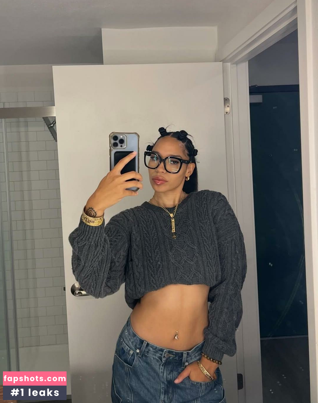 lightskin gallery photo #5