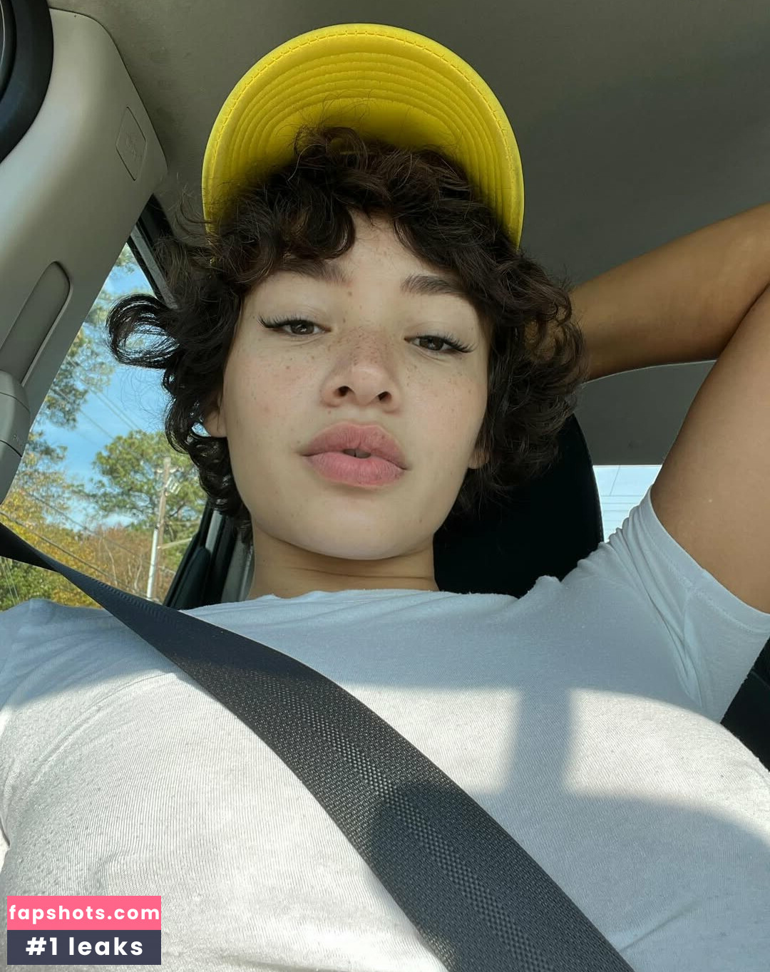 lightskin gallery photo #95