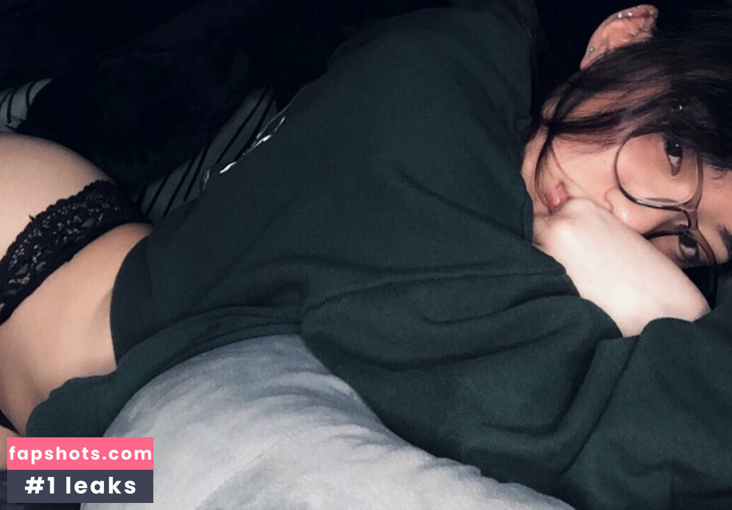 lil.zogbabe gallery photo #18