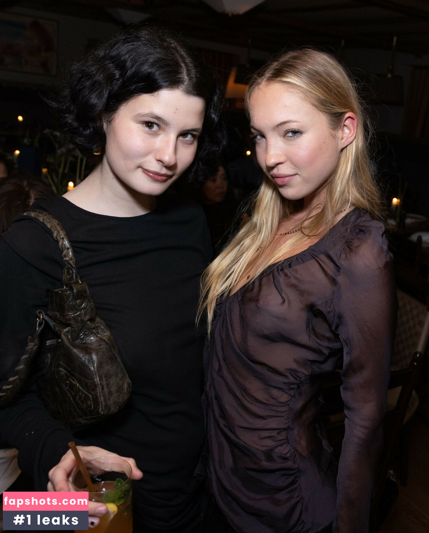 Lila Moss gallery photo #19