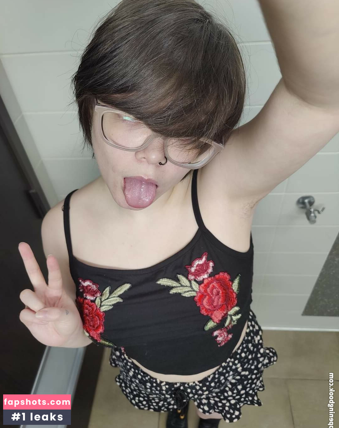 Lilac Lullaby gallery photo #25