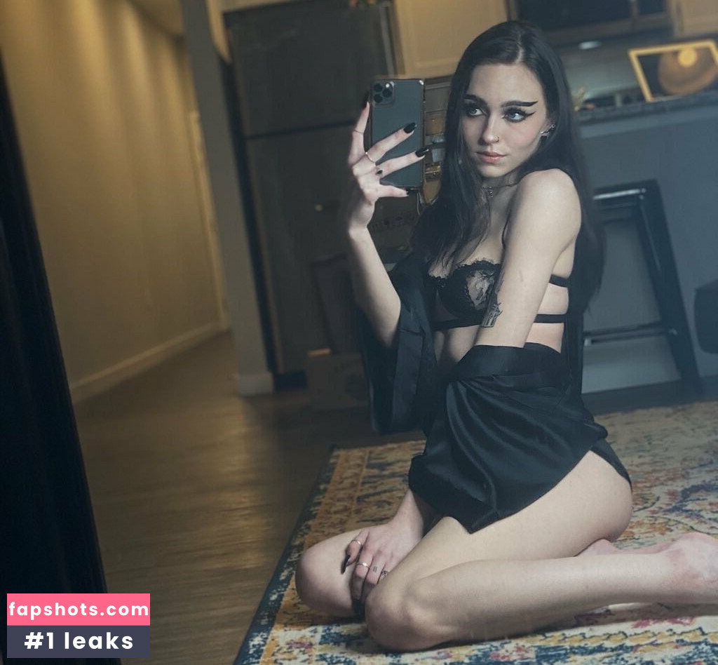 lilbabyjofree nude babe gallery