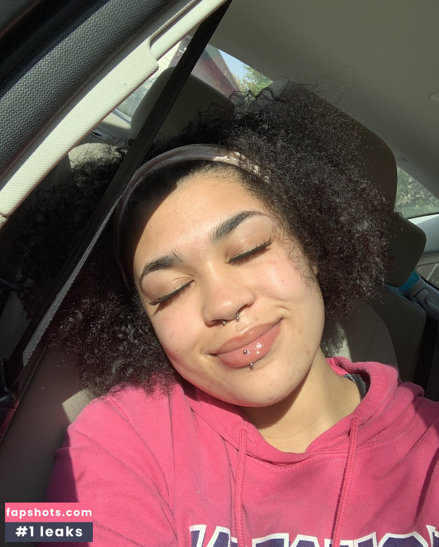 lilbrannah Nude Leaks OnlyFans - Fapshots