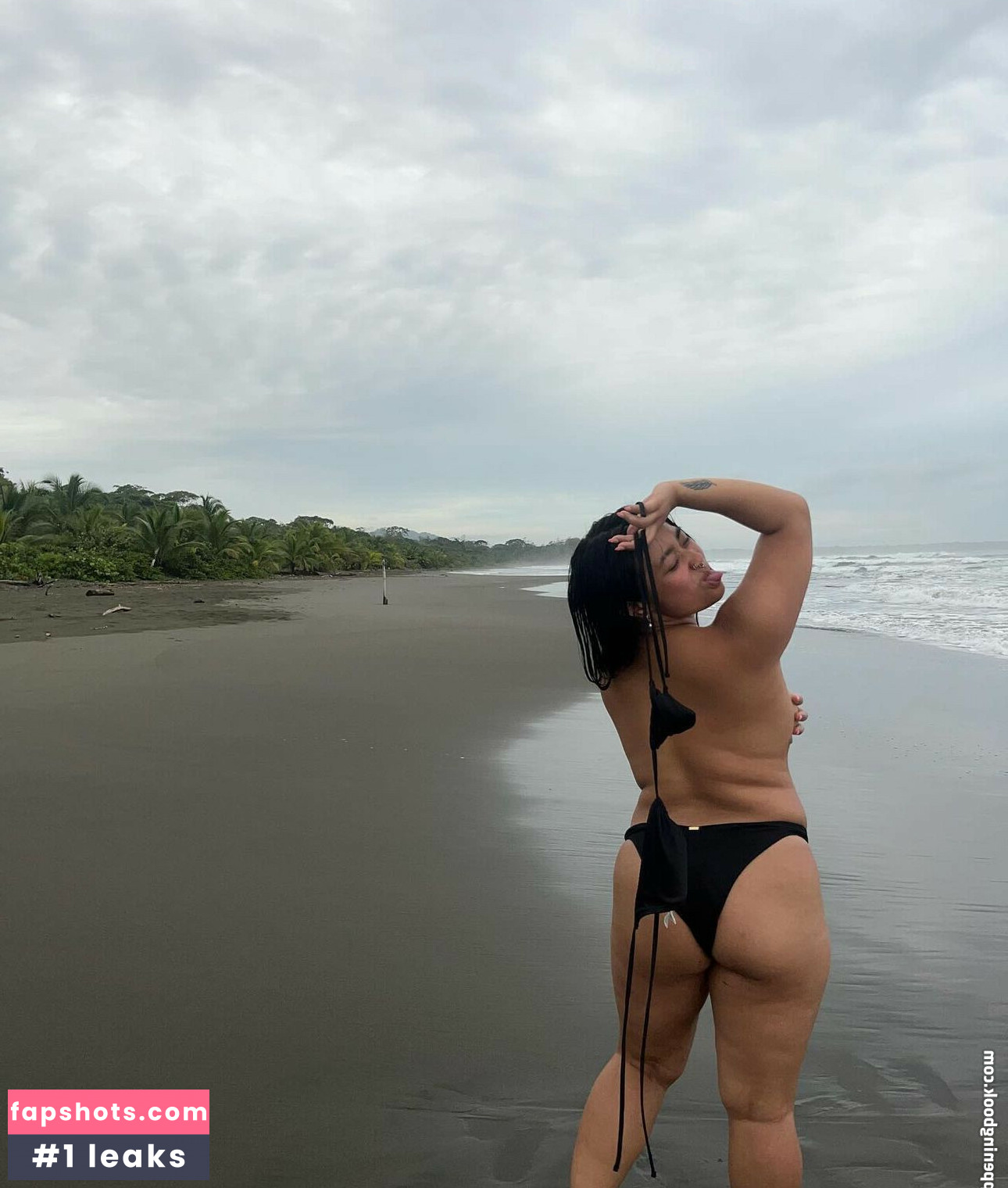 Lilbrownbb Nude Leaks OnlyFans Photos #2 - LeakJerk