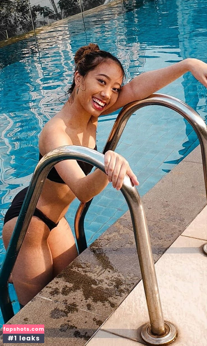 Lilfoxiebaby gallery photo #12