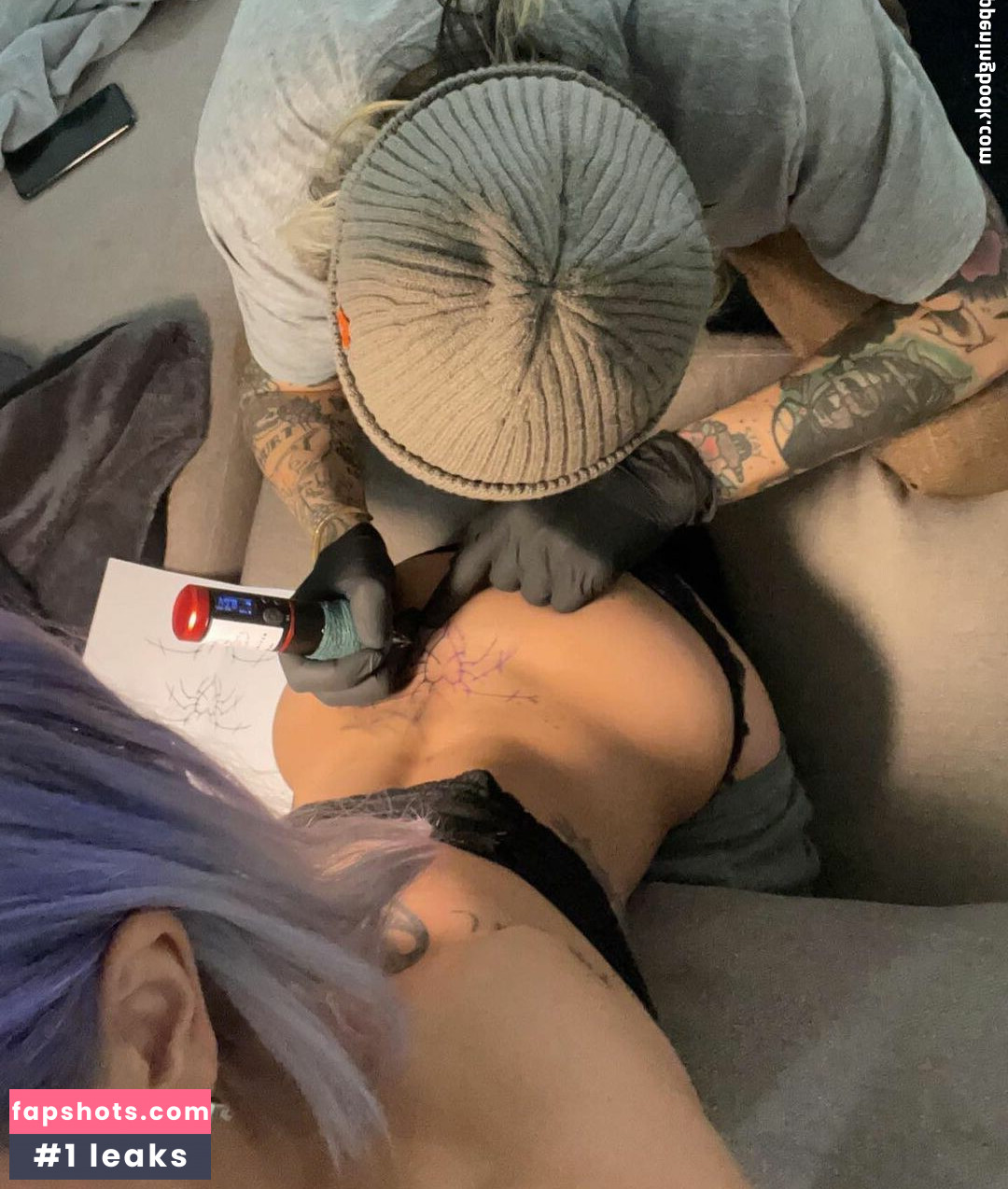 Lilfoxiebaby gallery photo #20