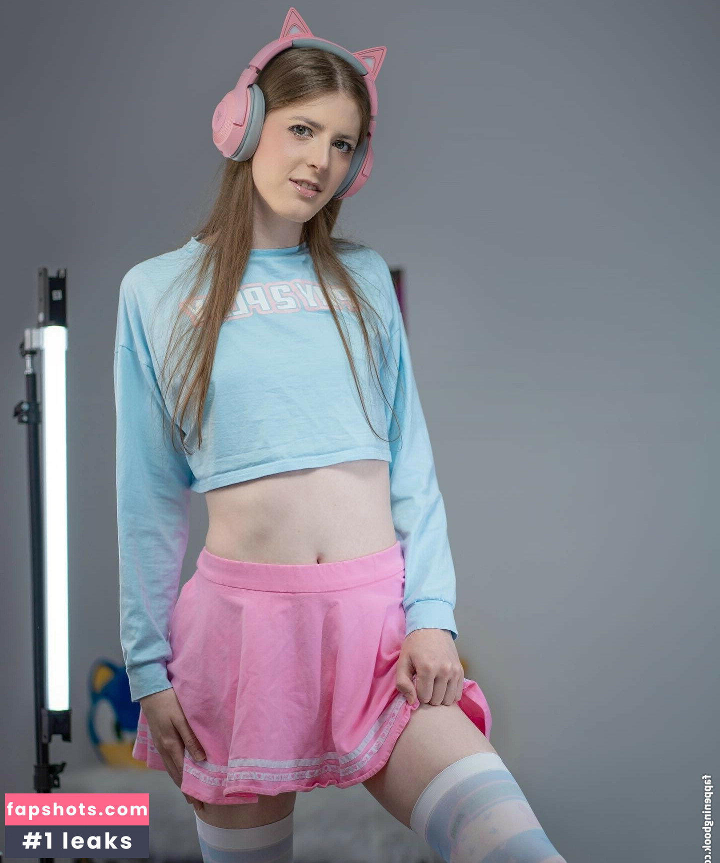 lilhyper nude babe gallery