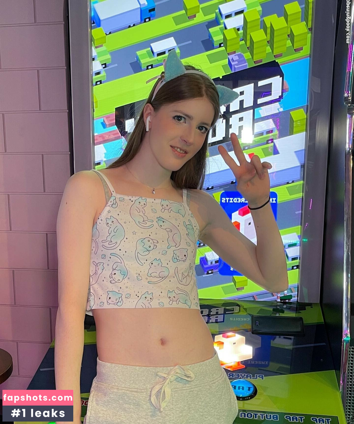 lilhyper gallery photo #15