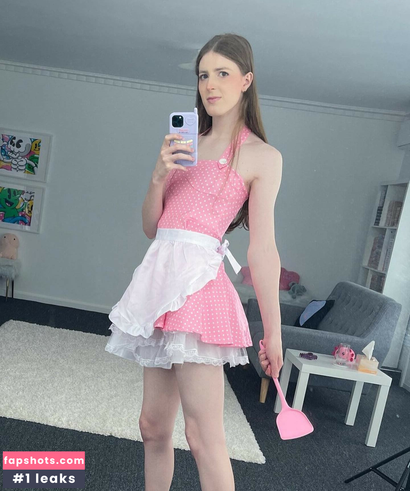 lilhyper gallery photo #4