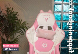 Lili_01 gallery photo #8