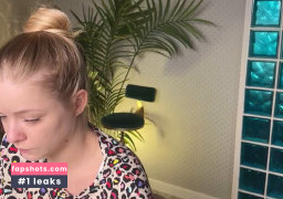 Lili_01 gallery photo #9