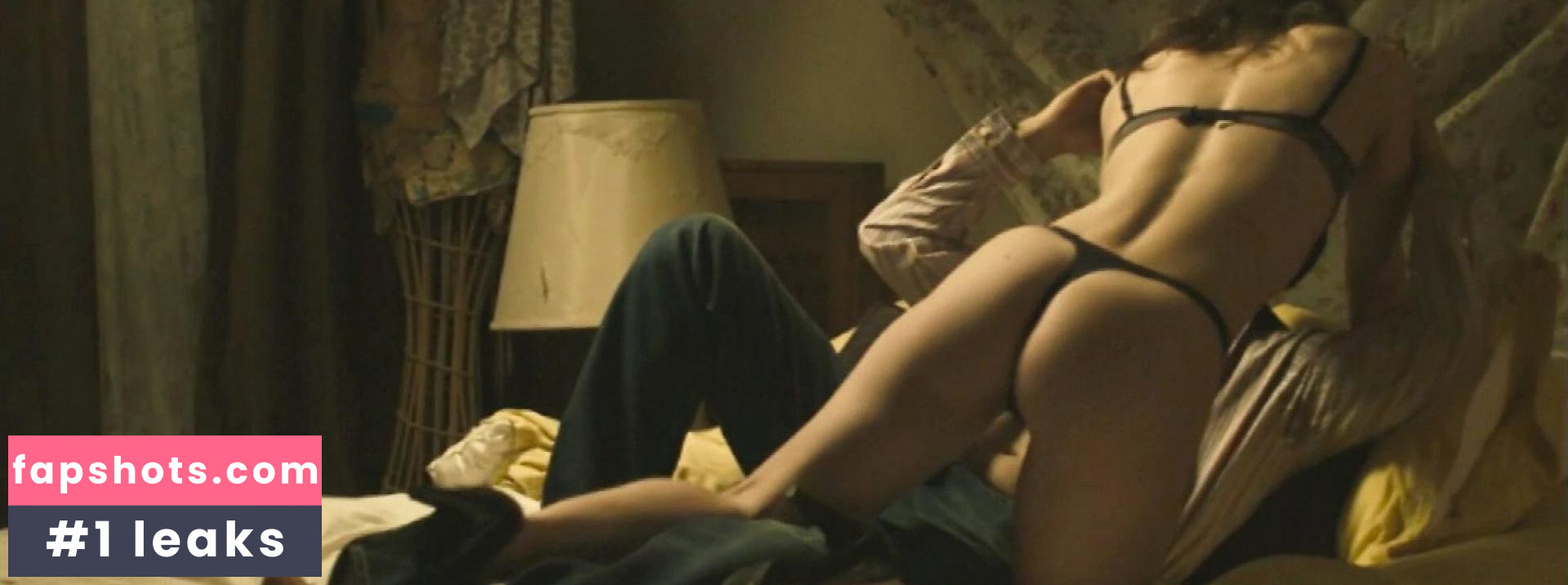 Lili Bordán nude babe gallery