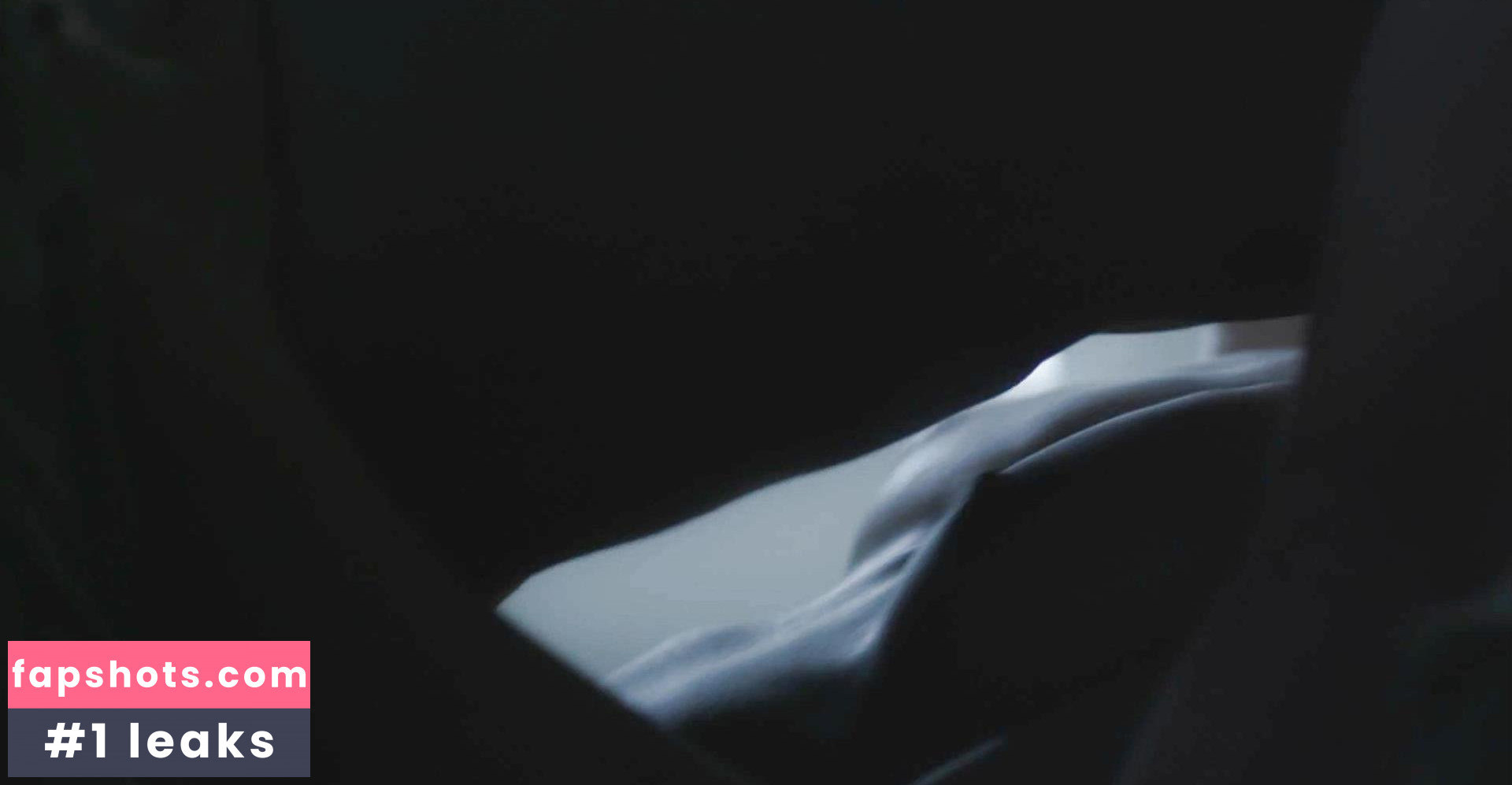 Lili Bordán gallery photo #21