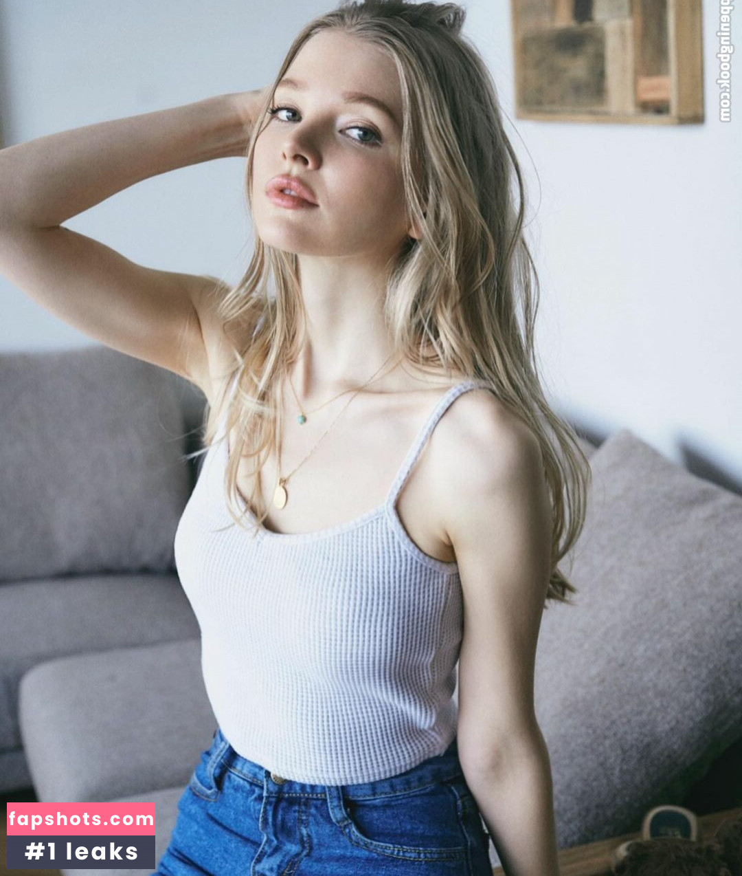 Lili Johansson Nude Leaks OnlyFans Photos #26 - LeakJerk