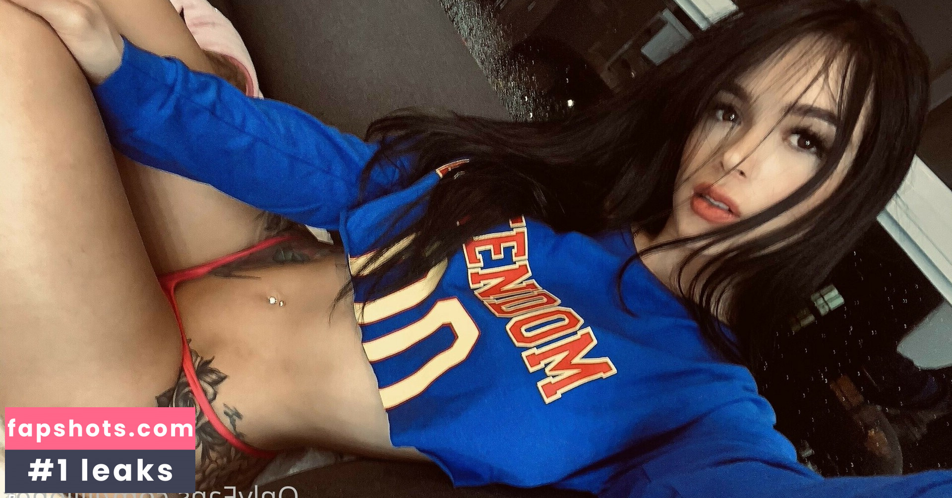 Lili Jones gallery photo #40