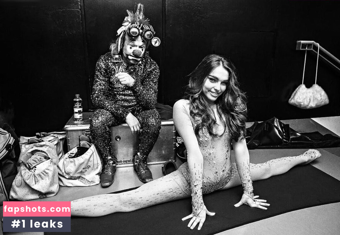 Lili Paul-Roncalli Nude Leaks OnlyFans Photos #61 - LeakJerk