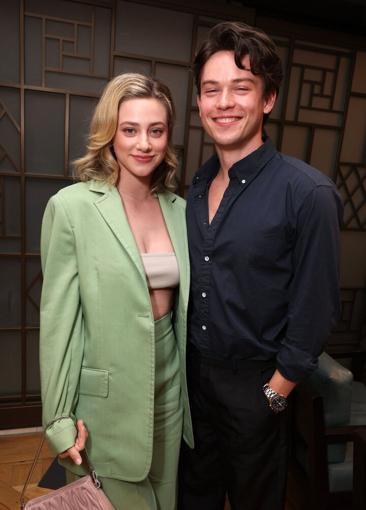 lili-reinhart Nude Leaks OnlyFans Photos #412 - LeakJerk