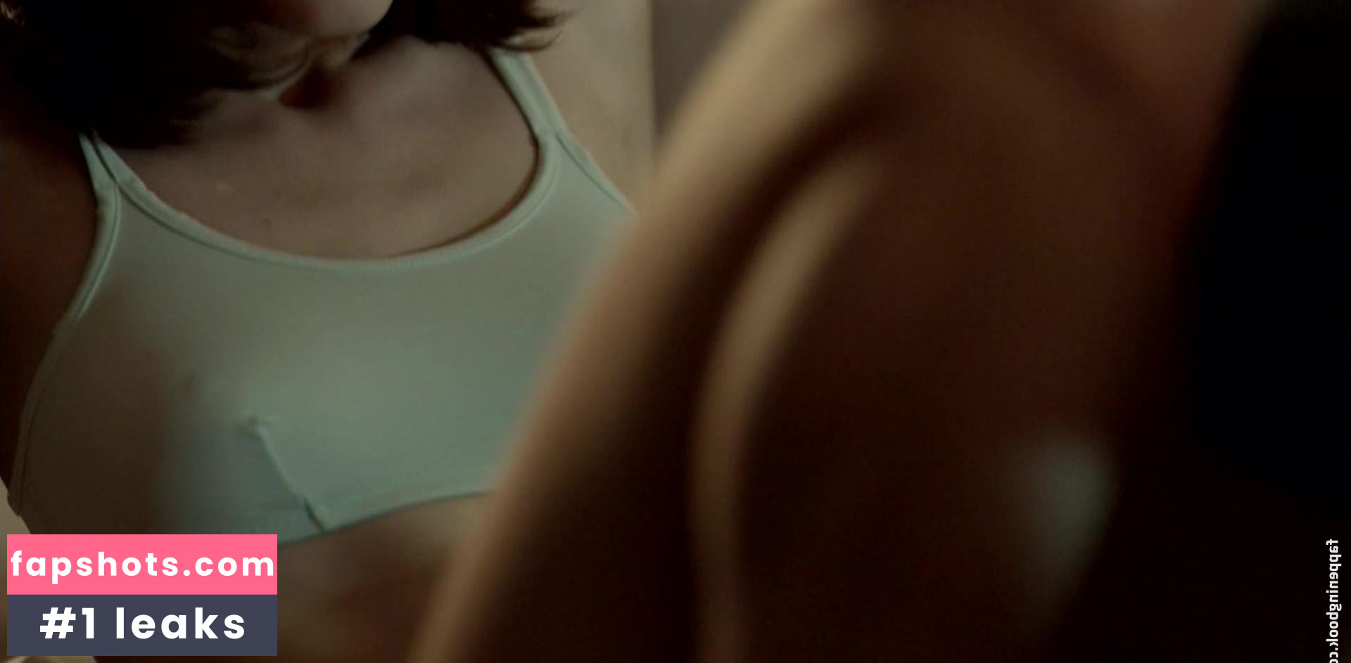 Lili Walters gallery photo #4