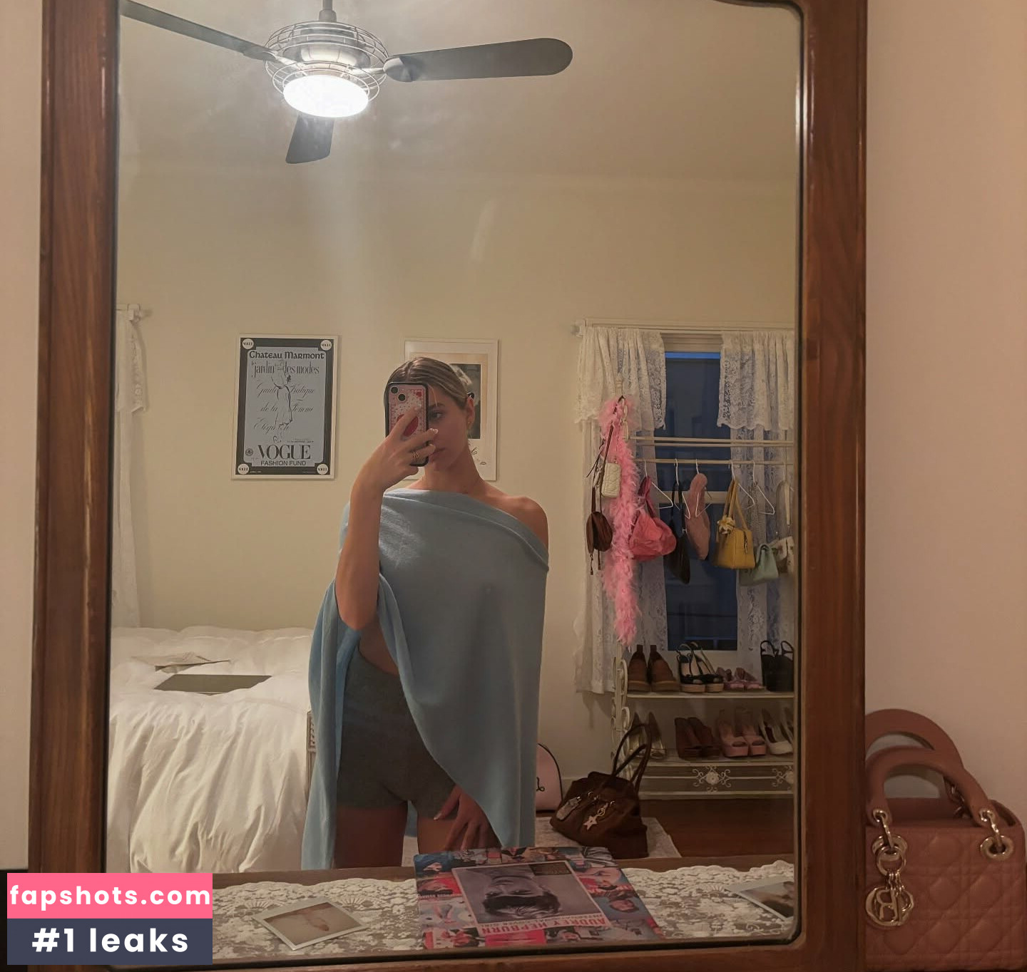 Lilia Buckingham gallery photo #16