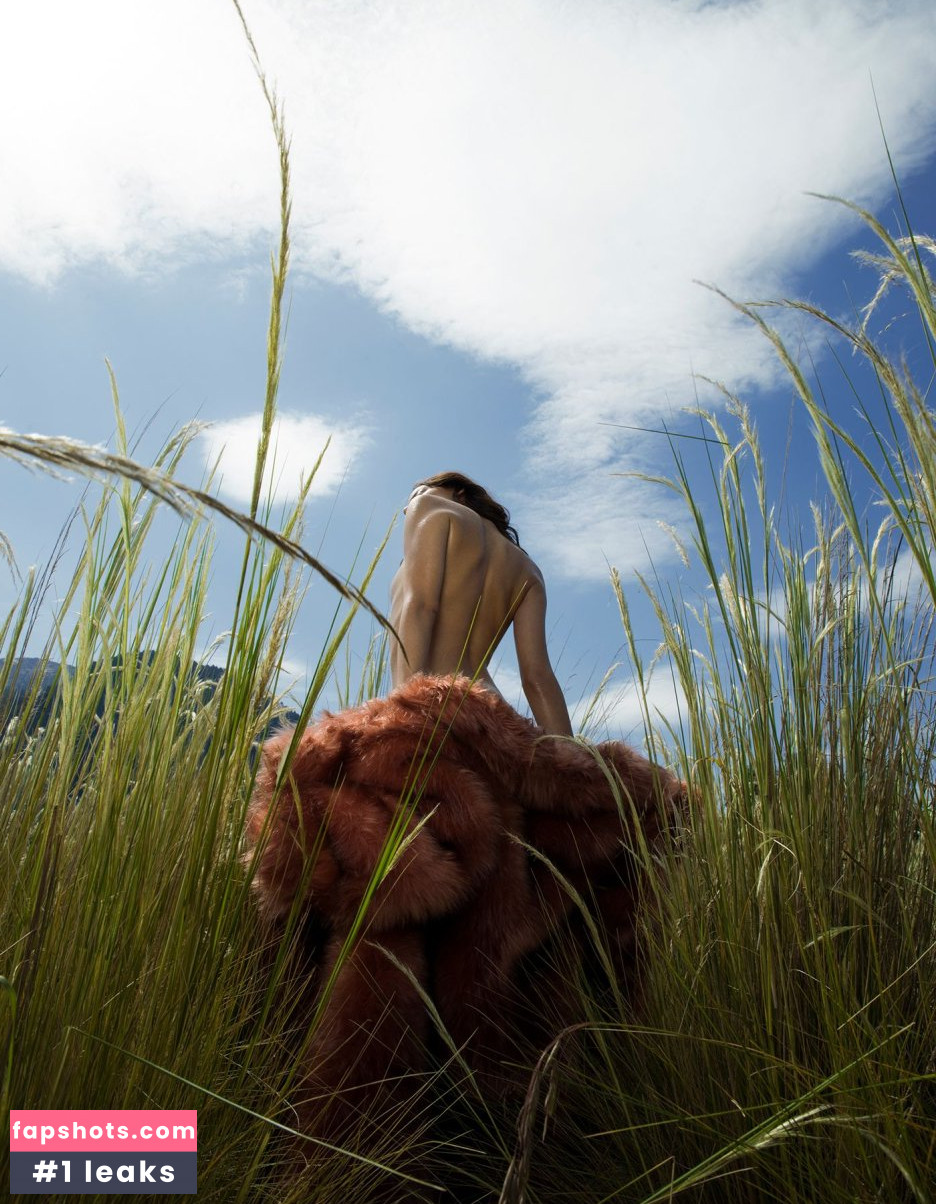 Liliana Camba gallery photo #26