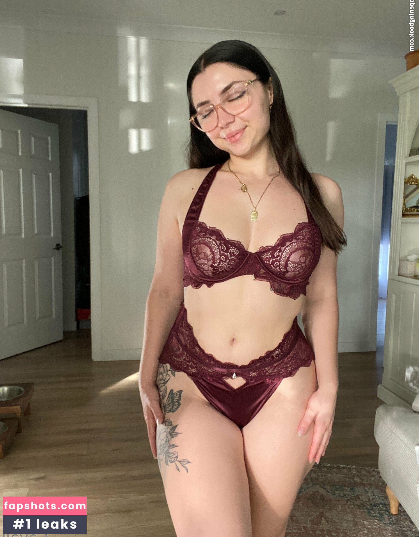 Lilith Cavaliere gallery photo #28