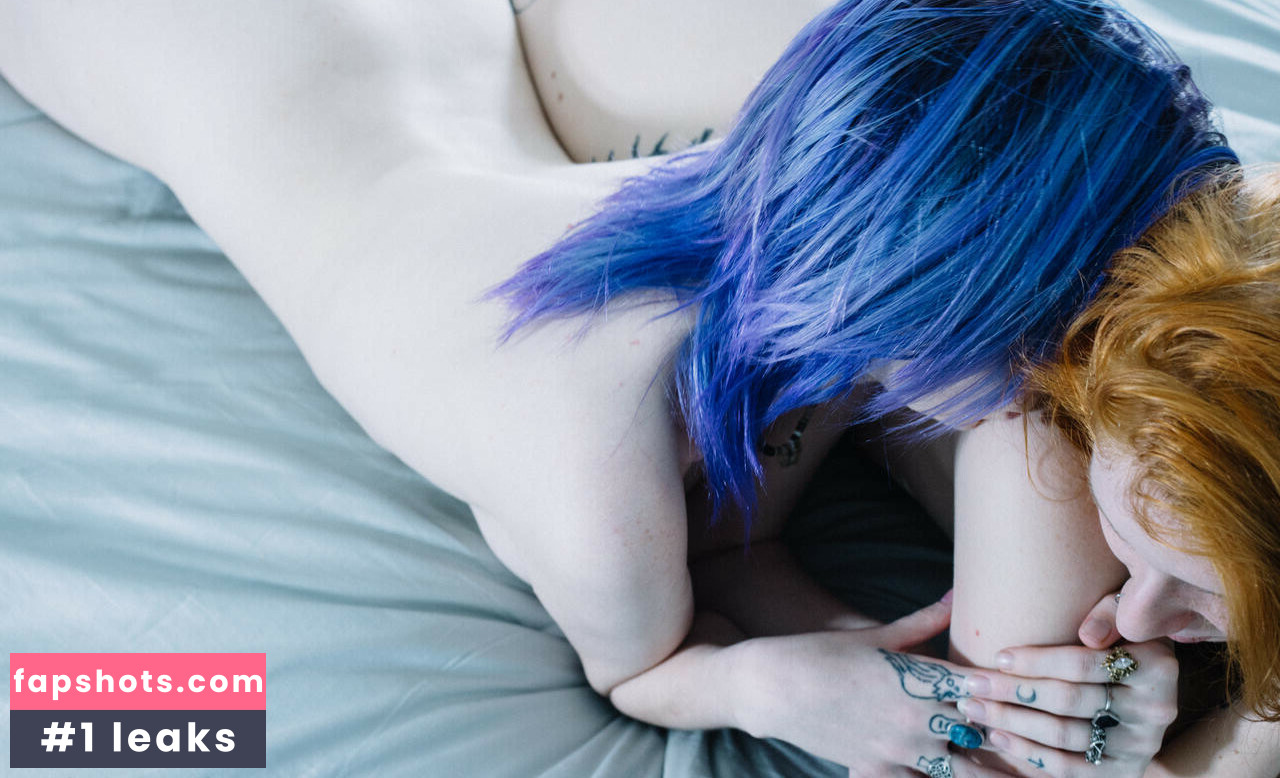 Lilith Jenovax gallery photo #2