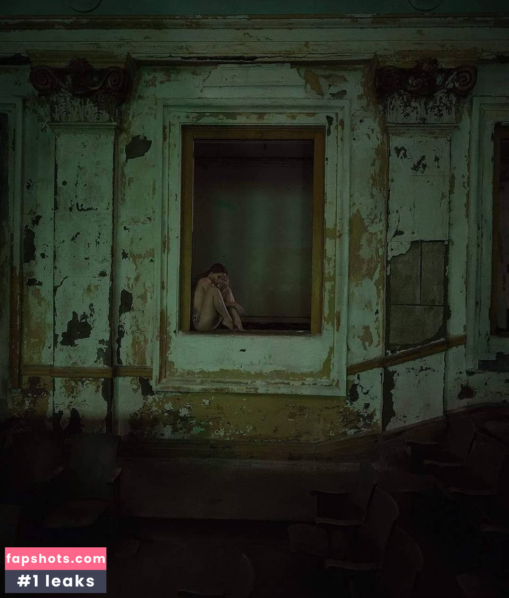 Lilith Jenovax gallery photo #18