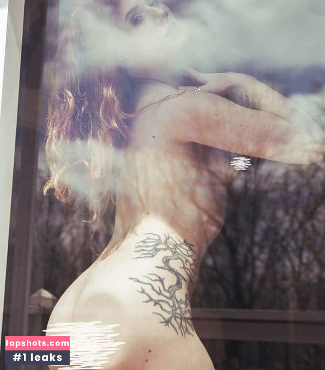 Lilith Jenovax gallery photo #5