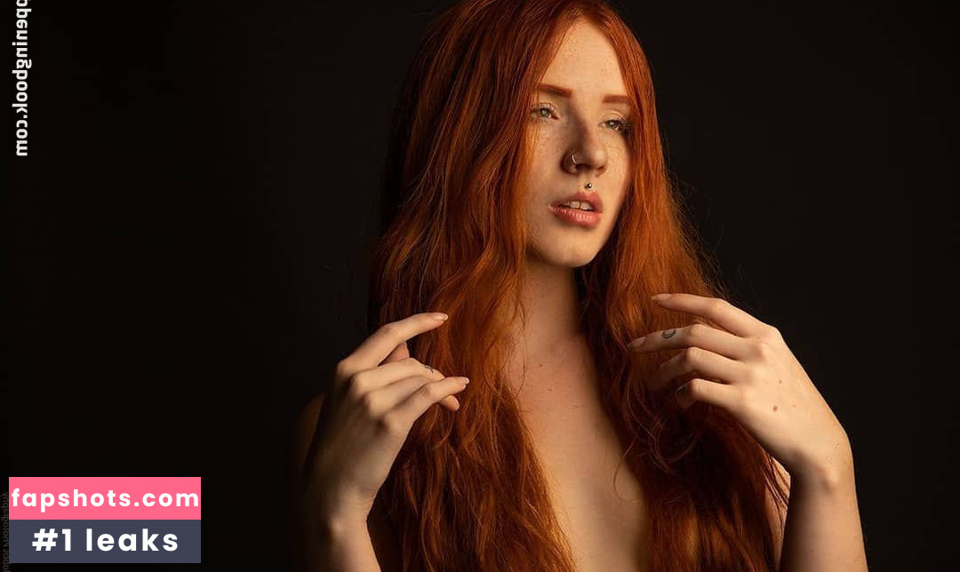 Lilith Jenovax gallery photo #6