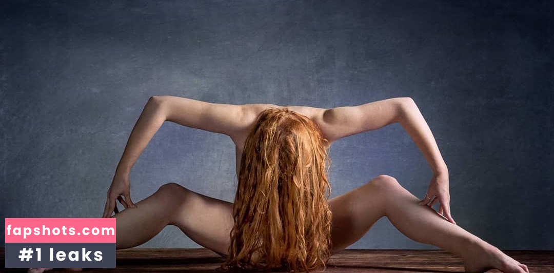 Lilith Jenovax gallery photo #7