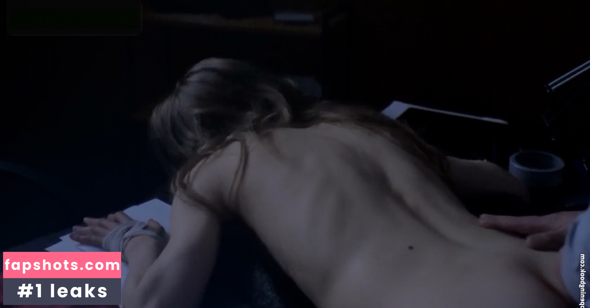 Lilith Stangenberg gallery photo #3