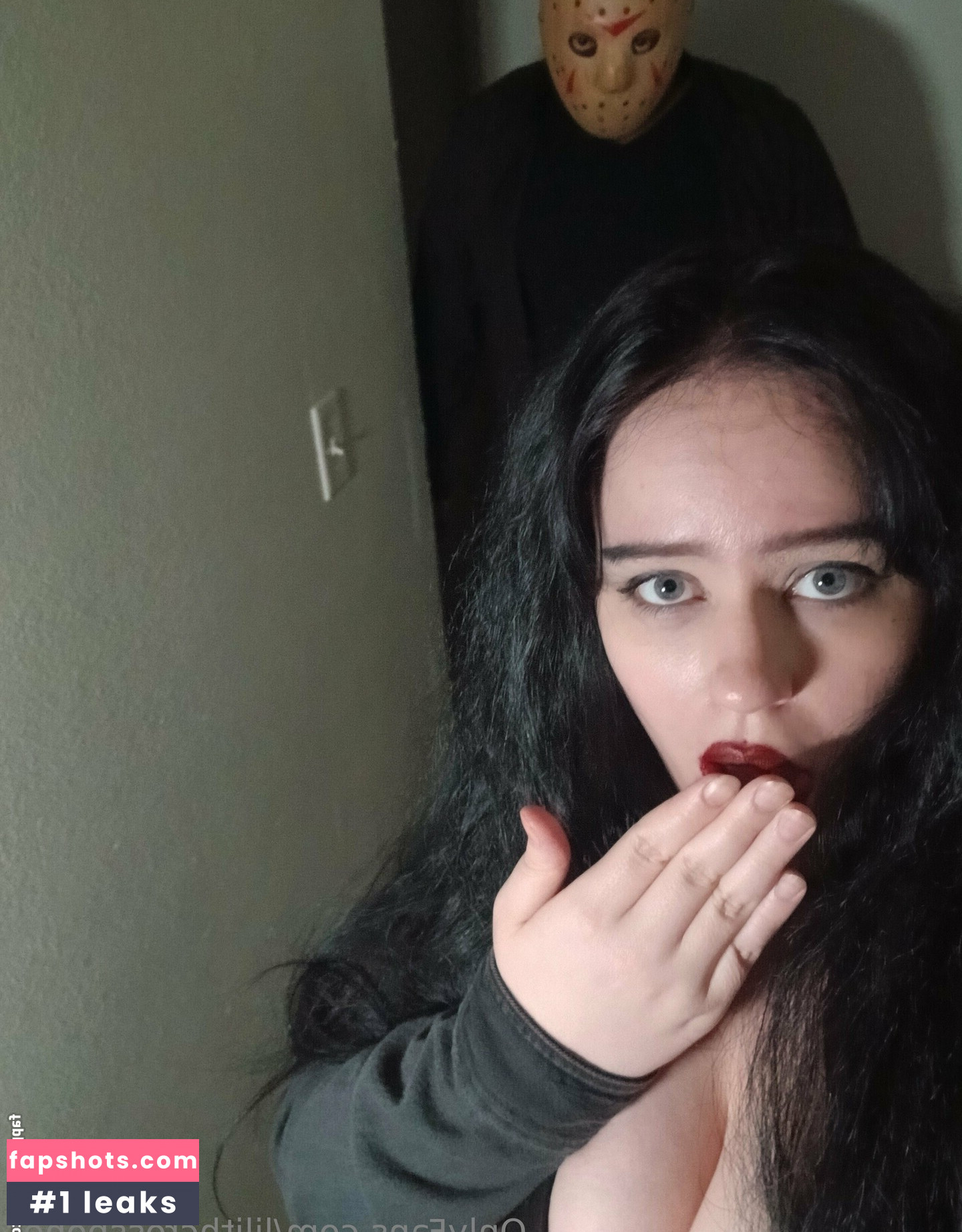 lilithcrossbones Nude Leaks OnlyFans Photos #5 - LeakJerk